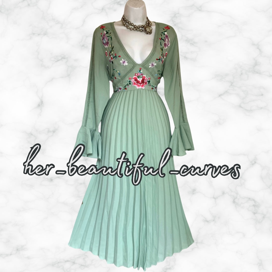 ASOS Embroidered FLORAL MIDI OCCASION PARTY DRESS SIZE 16