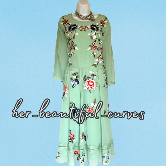 ASOS EMBROIDERED FLORAL WEDDING OCCASION PARTY DRESS SIZE 24