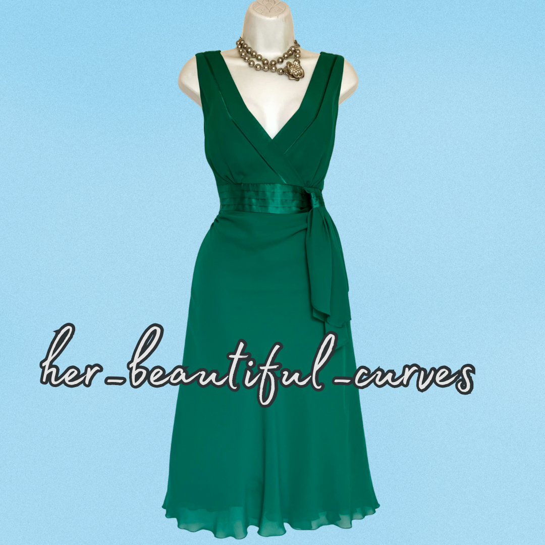 DEBENHAMS Gorgeous Green Flippy Empire Line Evening Party Dress Size 14