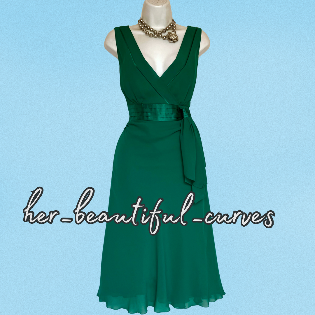 DEBENHAMS Gorgeous Green Flippy Empire Line Evening Party Dress Size 14