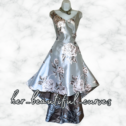 ROMAN JACQUARD FLORAL PATTERN HI LOW WEDDING OCCASION DRESS SIZE 20 (slim 20)