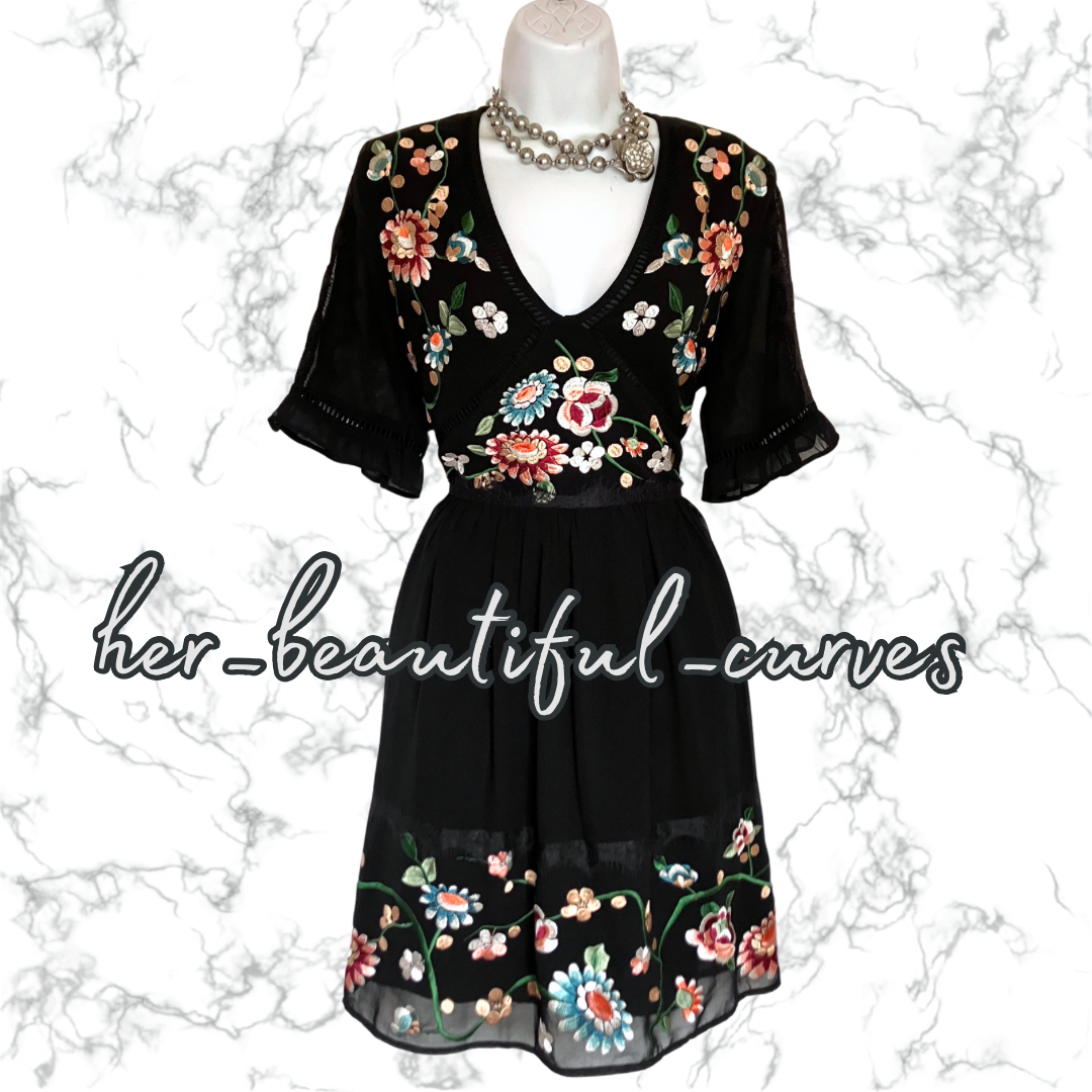 ASOS EMBROIDERED FLORAL PATTERN OCCASION PARTY DRESS SIZE 14