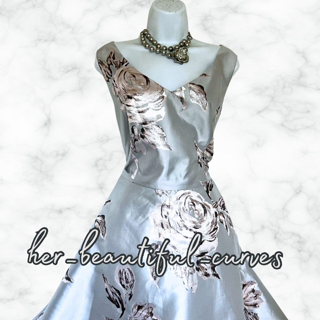 ROMAN JACQUARD FLORAL PATTERN HI LOW WEDDING OCCASION DRESS SIZE 20 (slim 20)