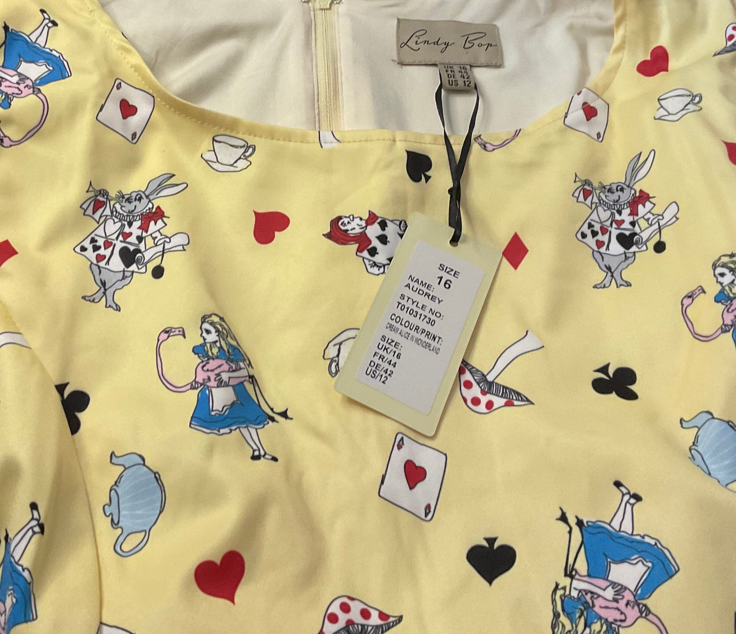 LINDY BOP ALICE IN WONDERLAND 50s VINTAGE STYLE OCCASION PARTY DRESS SIZE 16 NEW